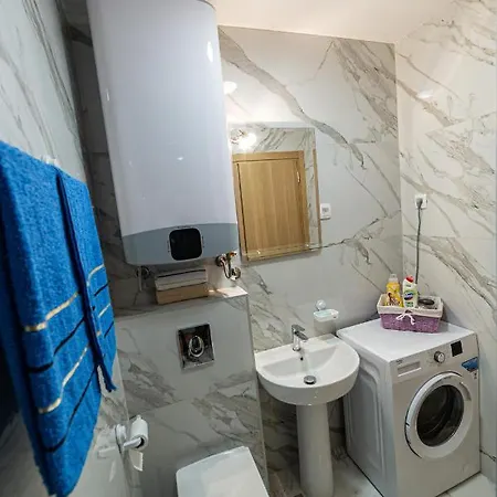 Miss T Apartment *