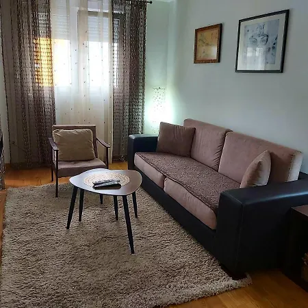 Miss T * ポドゴリツァ