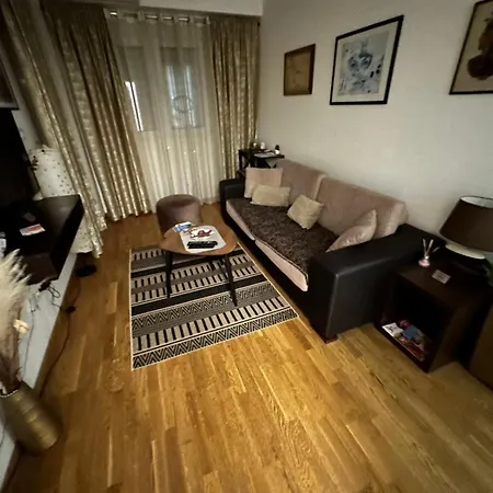 Modern New Apartment Miss T I Free Parking I Great Location