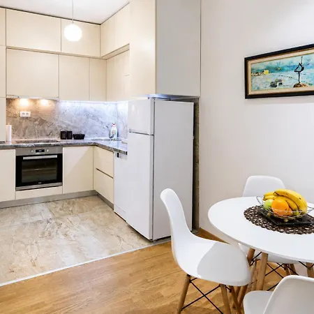 Lejlighed Modern New Miss T I Free Parking I Great Location