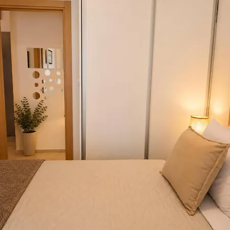Apartamento Modern New Miss T I Free Parking I Great Location
